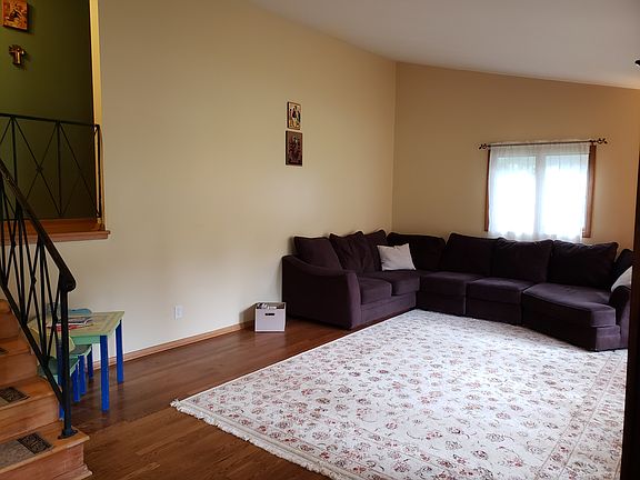 5th image of 510 Oakwood Dr