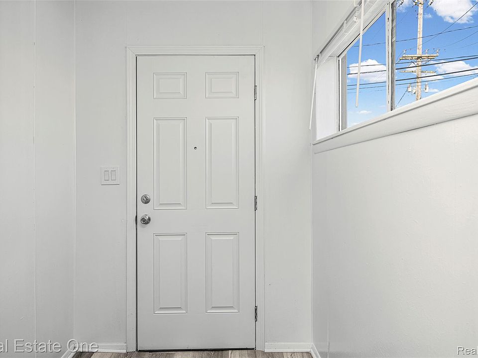 7166 Pardee Rd, photo 24