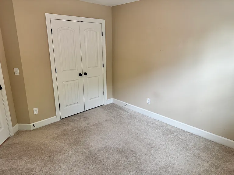 4025 Canterwood Dr — Photo 24