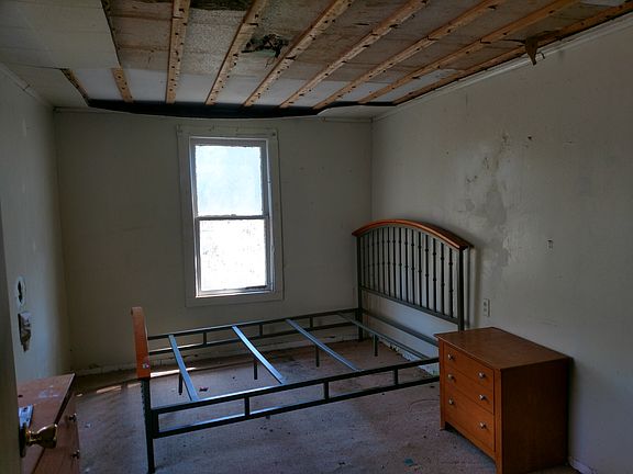 5th image of 507 Postlewait St