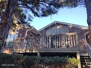 2nd image of 624 Redwood Drive
