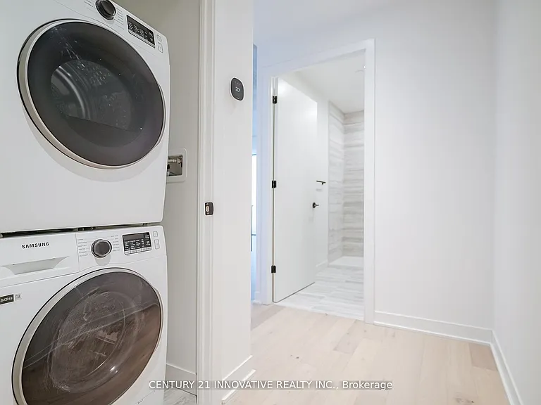 2625 Dundas St W #311 — Photo 5