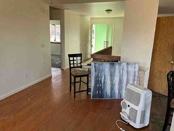 3rd image of 780 2nd St