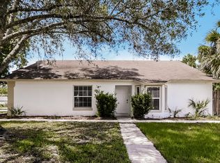 2829 Talladega Dr, Orlando, FL 32826