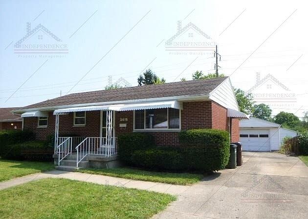 1st image of 3416 Stocker Dr
