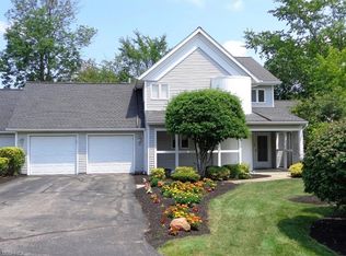 198 Burns Rd, Elyria, OH 44035