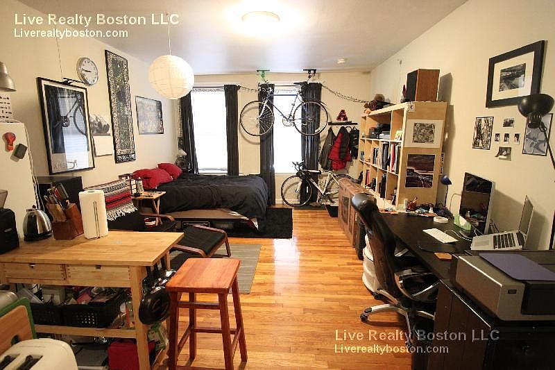 2nd image of 155 Brighton Ave #9