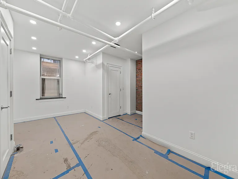 42 Bank St #11 — Photo 7