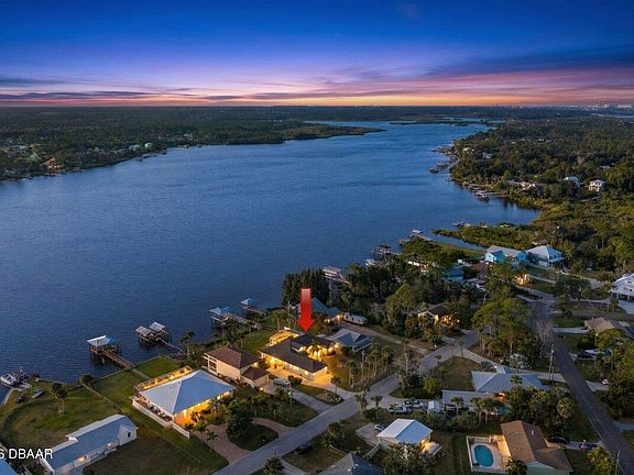 5th image of 2660 Sunset Dr