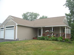 26 Stagecoach Ln #12, Westbrook, ME 04092