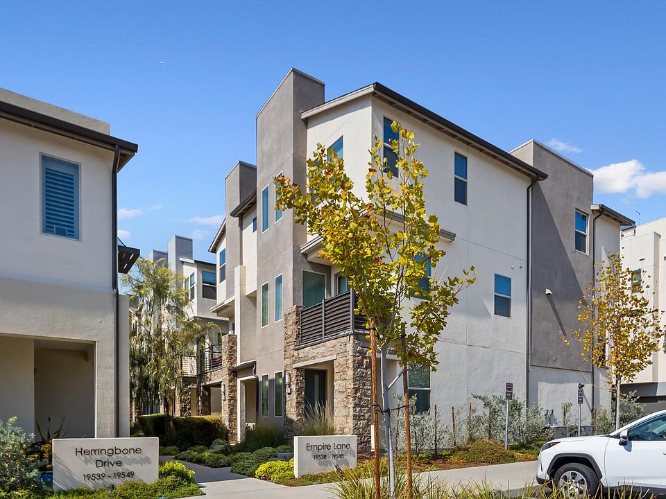 1st image of 19542 Empire Ln #1