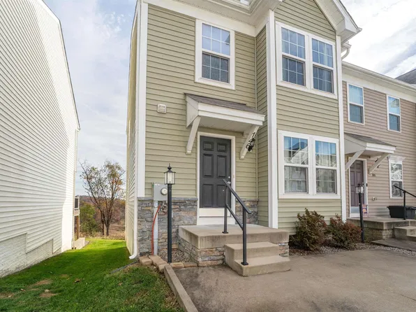 146 Tee Dr, Maidsville, WV 26541