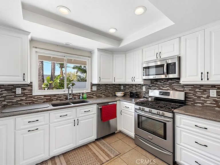710 Avenida Columbo — Photo 5