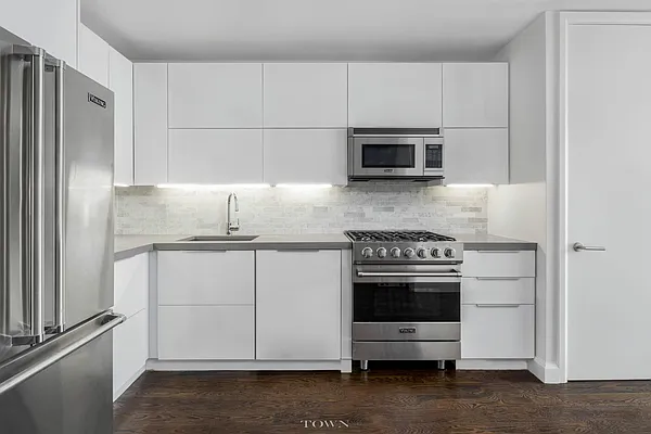 Rented by Town Residential | media 21