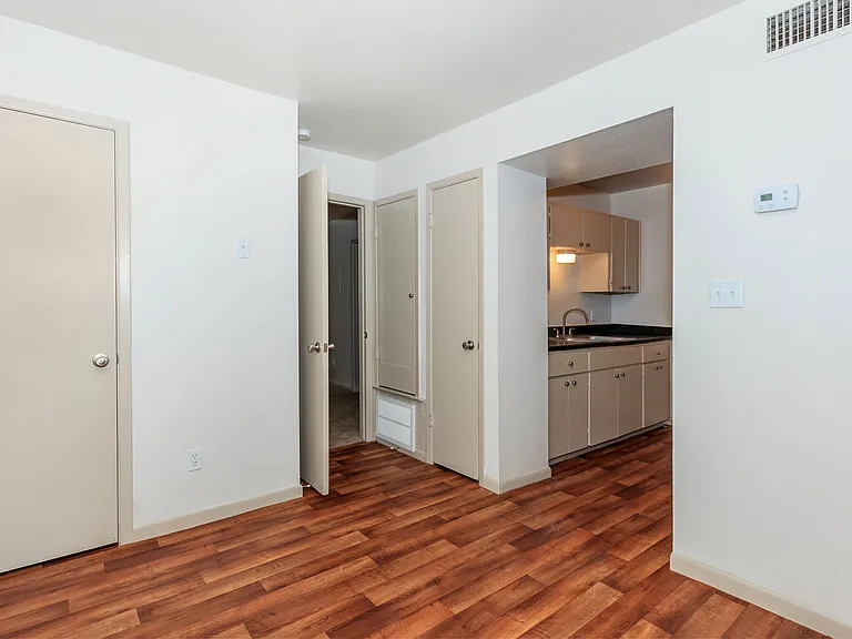Tower South Apartments — Photo 17