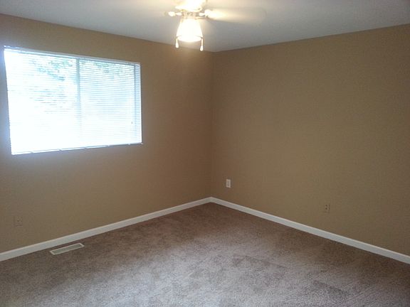 4th image of 13803 91st Pl NE