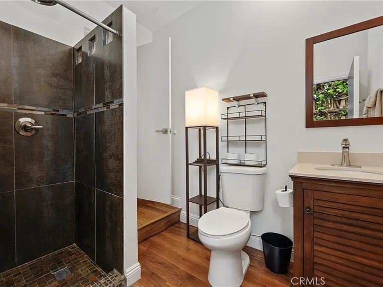 341 S Meadows Ave — Photo 43