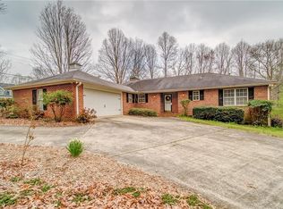 29 Keeble Creek Dr, Jasper, GA 30143