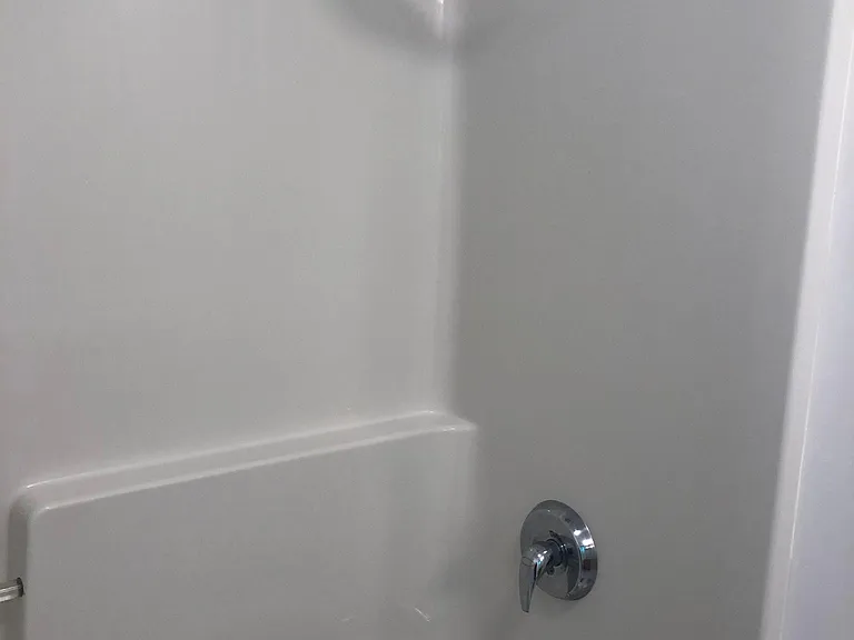 18 Russell Pl — Photo 29