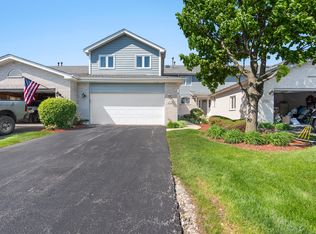 8592 Tullamore Dr, Tinley Park, IL 60487