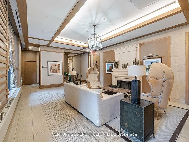 830 Lawrence Ave W #501 — Photo 4