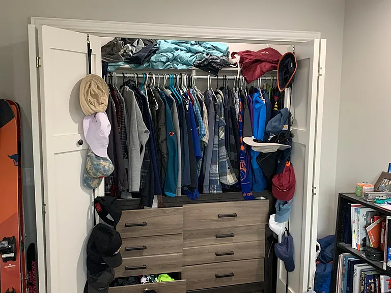 2nd Bedroom closet
