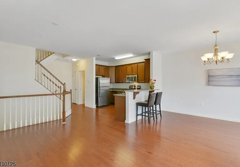 306 Waterview Ct — Photo 1