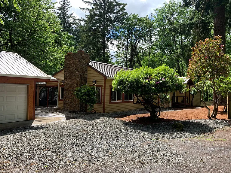 2919 SW Upper Dr — Photo 29