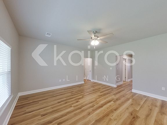 2nd image of 22833 Monterey Ave