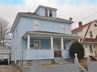 222 Vermont Ave, Providence, RI 02905