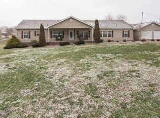 490 Horseshoe Bend Rd, Pennington Gap, VA 24277