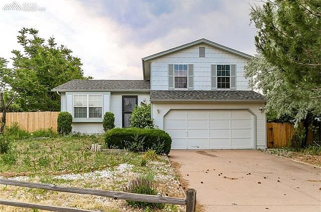 4546 Lancaster Dr. Exterior Front