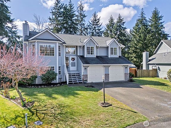 4th image of 17225 90th Avenue E