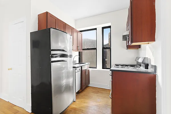 Rented by Corcoran | media 2