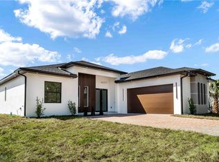 1115 Wagner Ave, Lehigh Acres, FL 33972