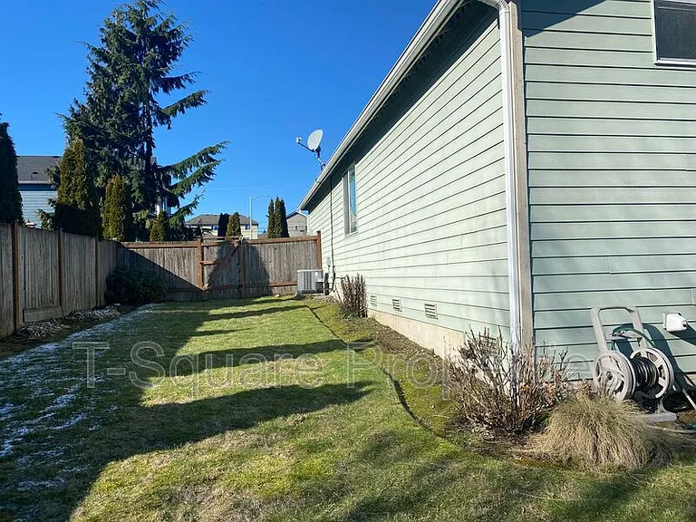 629 199th St SW — Photo 15