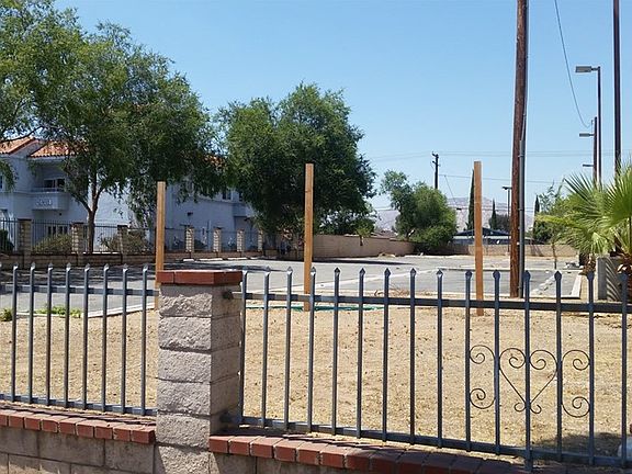 2nd image of 24404 Sunnymead Blvd