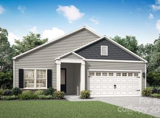 105 N Sina St, Troutman, NC 28166