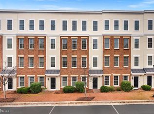 459 Kornblau Ter SE, Leesburg, VA 20175