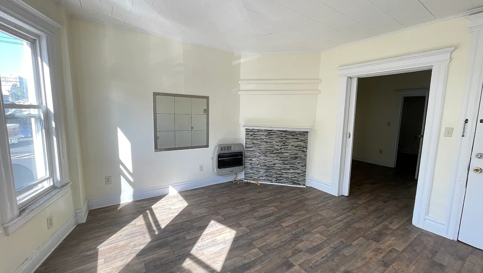 760 Harrison Ave — Photo 3