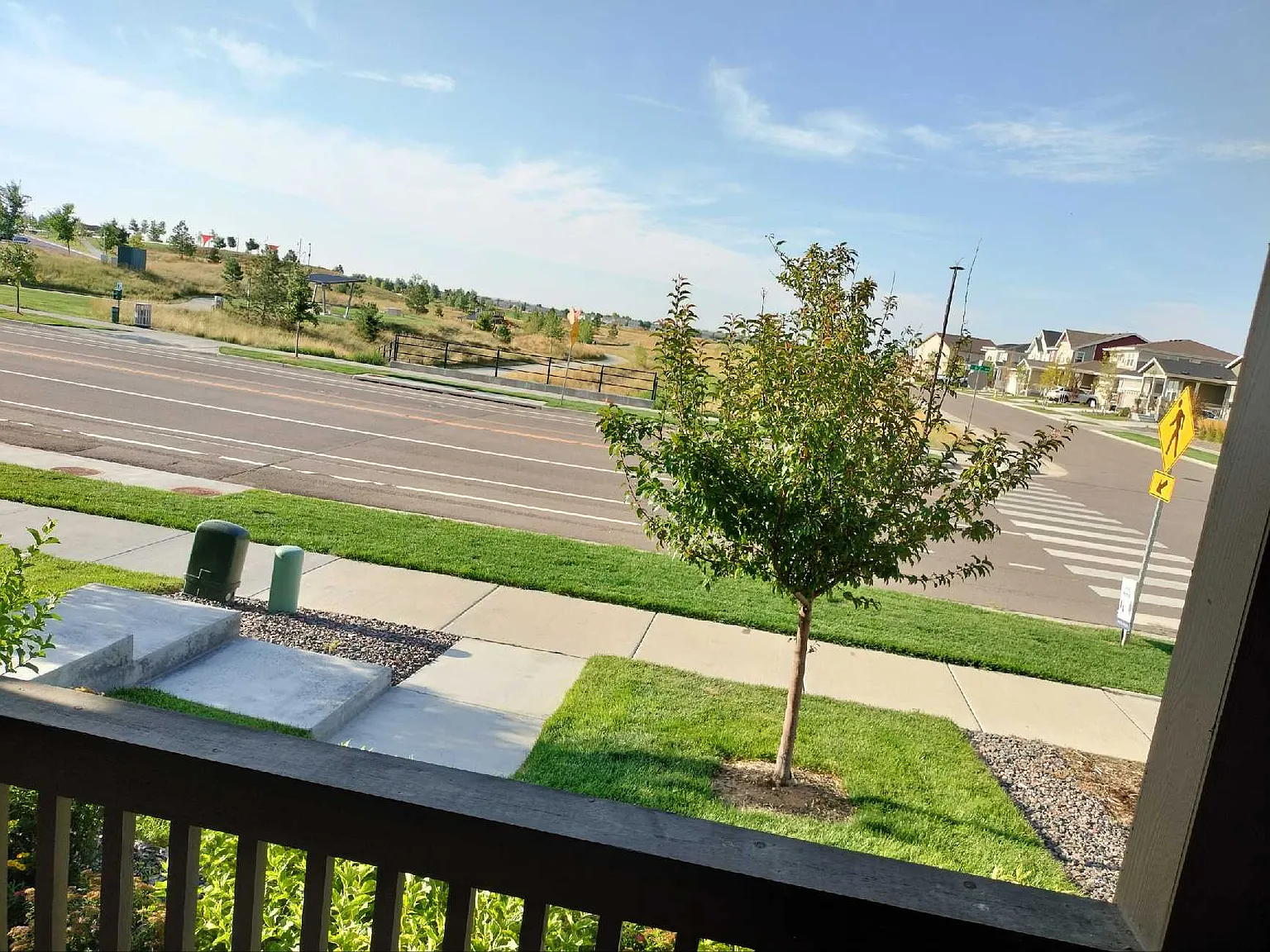 3 bed, 1877 sqft, $2,900 — Photo 2