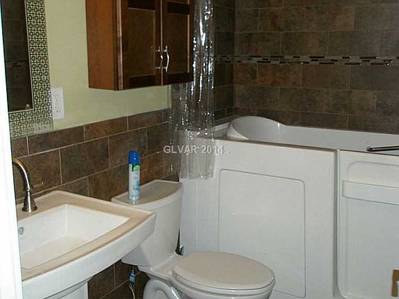 4th image of 555 S Royal Crest Cir Unit 6