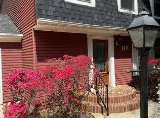 117 Hickory Dr, Peachtree City, GA 30269