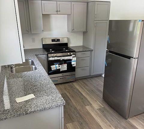 2nd image of 2870 Patterson Dr