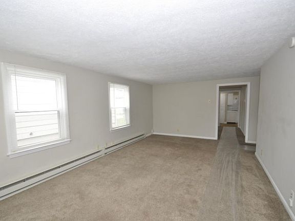 3rd image of 54732 Northern Ave