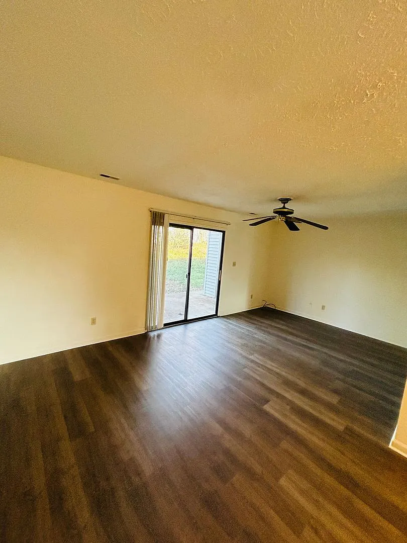 Spacious Townhome in Blacksburg, VA. — Photo 4