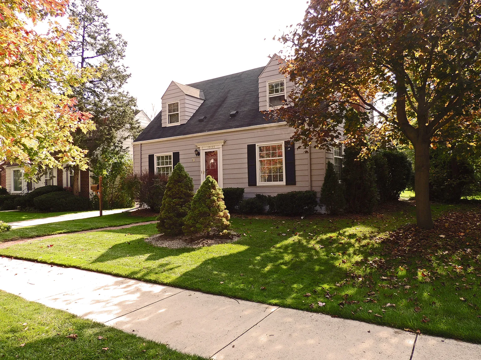10135 Elgin Ave photo 1