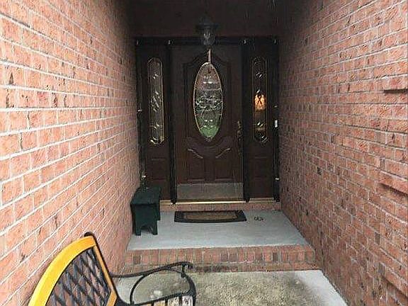 5th image of 203 Plantation Dr