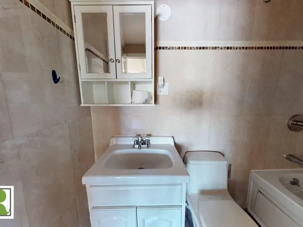 1392 East 18th Street image 9 of 11