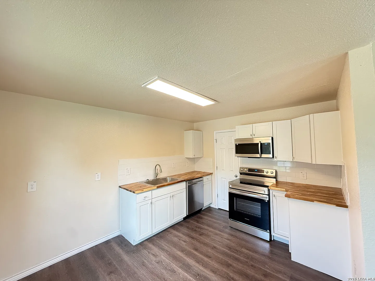 1 bed, 600 sqft, $950 — Photo 2